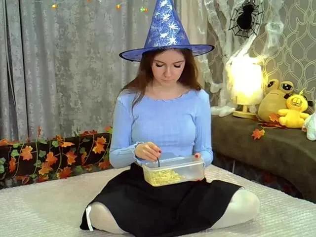 LittleLisse from BongaCams