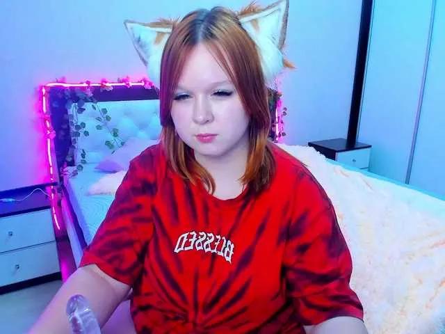 LovlyVixen from BongaCams