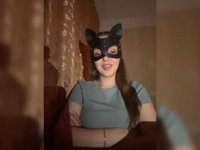 luluana22 from BongaCams