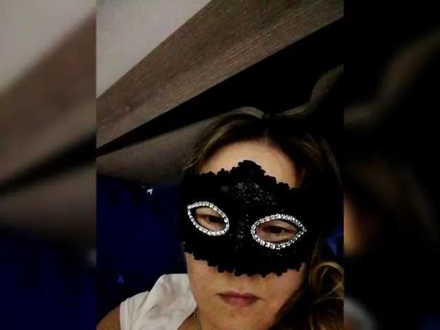 Malika40 from BongaCams