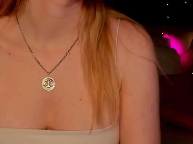 Masturbate to hot camslut Mariel-Brown Mariel-Brown from BongaCams