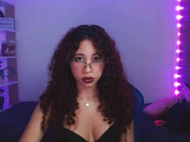 Medussa333 from BongaCams
