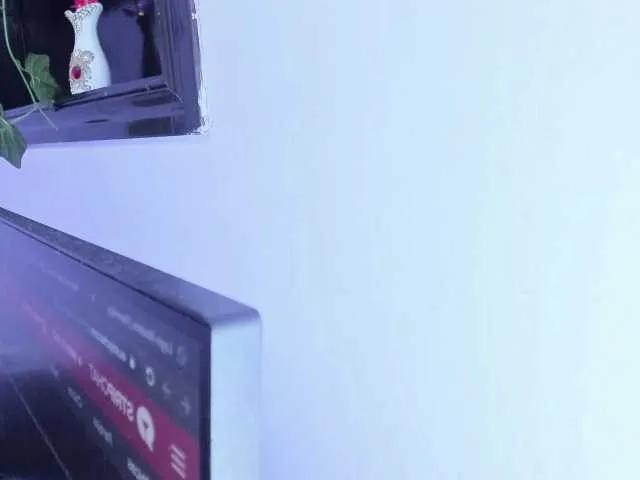 Explore 35 years old MeganCollinss from BongaCams MeganCollinss from BongaCams