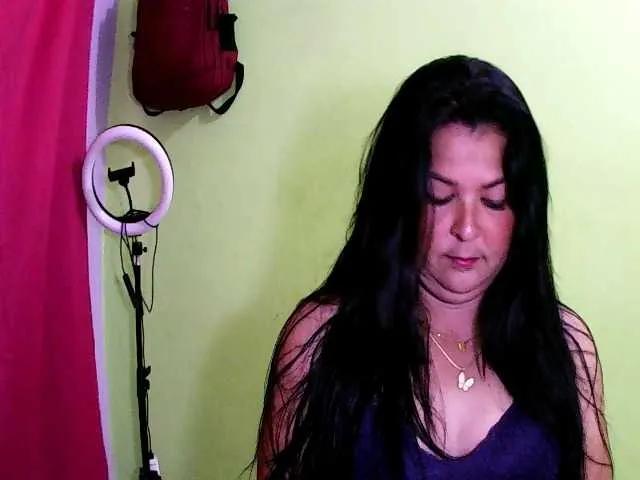 Merlis0x from BongaCams