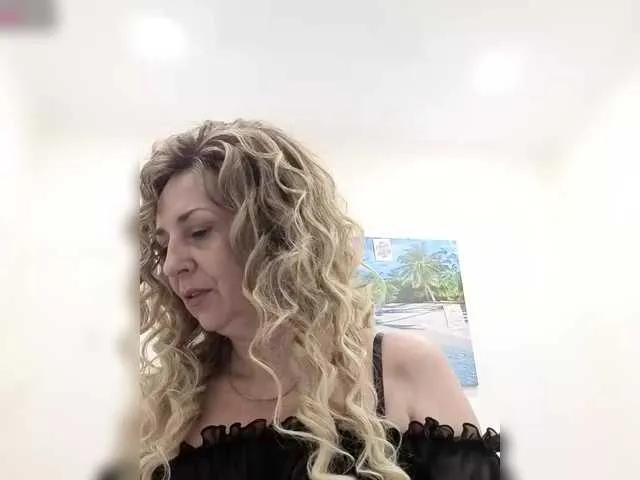 Sweet mery8poppins from BongaCams mery8poppins from BongaCams