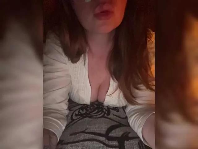 Mimi36 from BongaCams