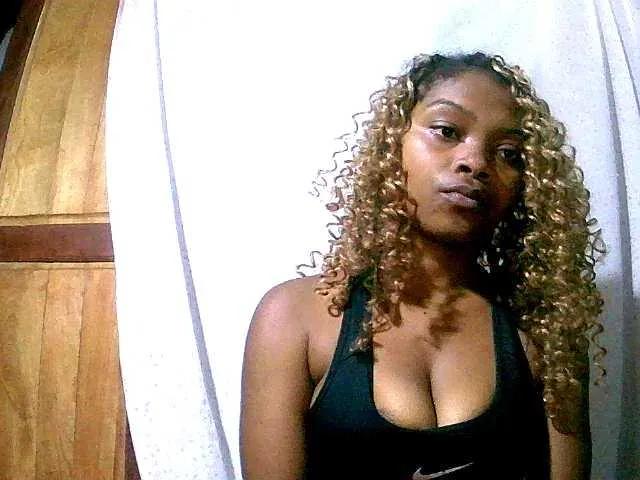 Nadia007 from BongaCams