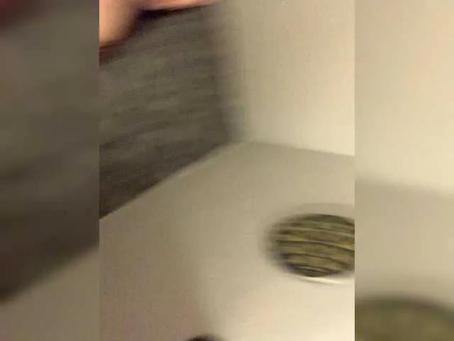 NanetXboy1 from BongaCams