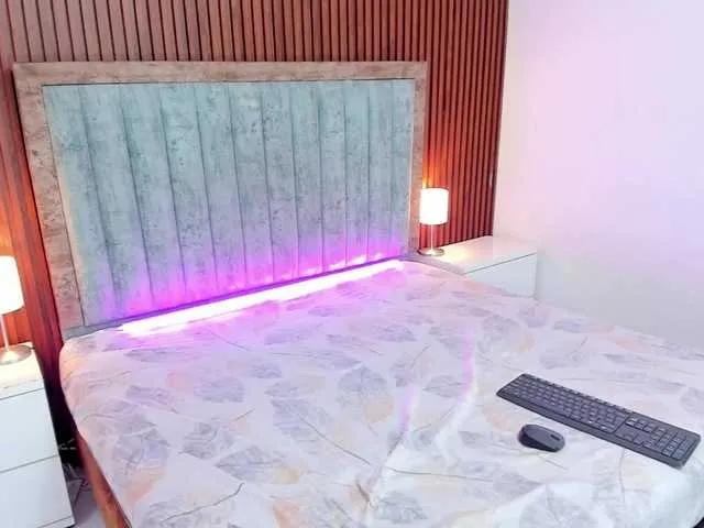 NiaaGraves from BongaCams