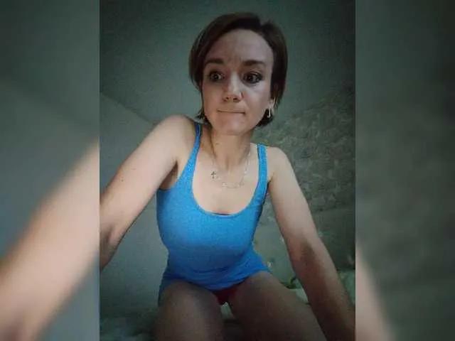 Olia-81 from BongaCams