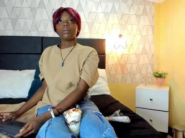 OliviaGarciaa from BongaCams