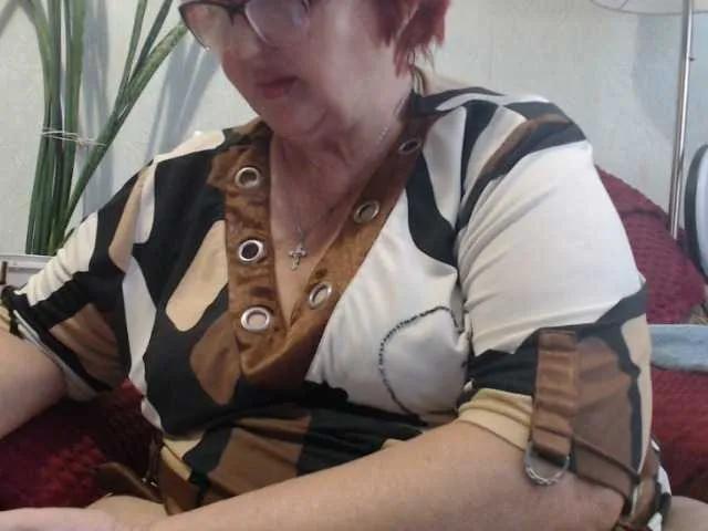 Discover BongaCams's PeggySoft PeggySoft from BongaCams