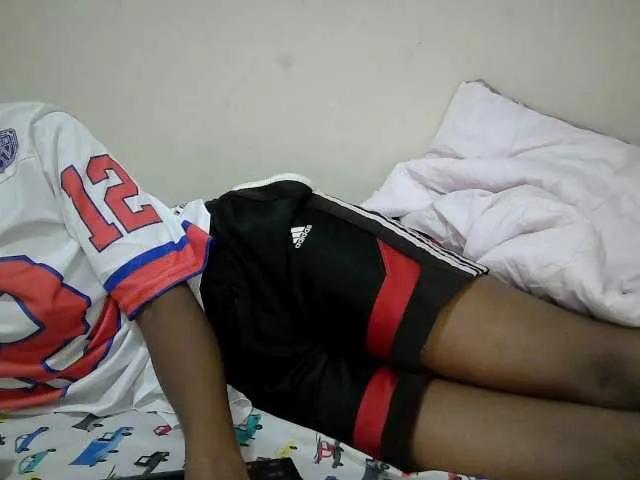 Pettite-Maiden from BongaCams