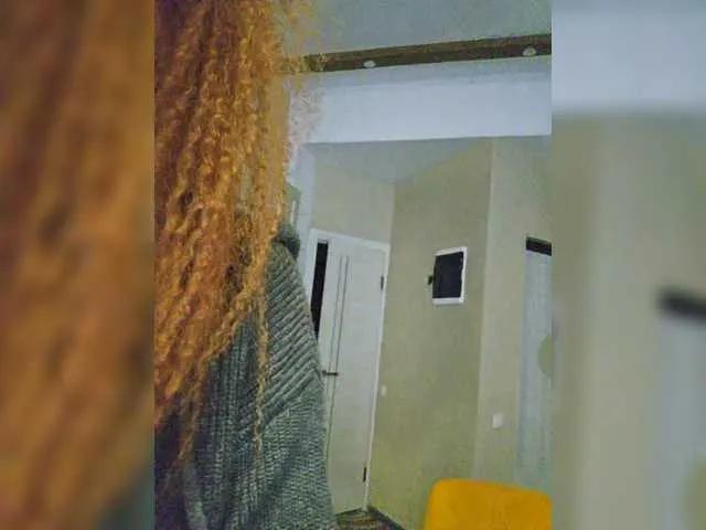 Pink-Lips from BongaCams