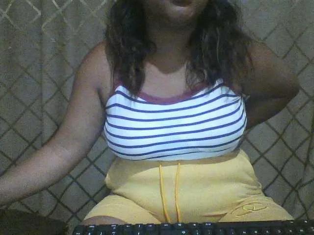 Pippaa from BongaCams