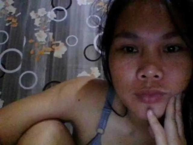 Pretty-Lexiex from BongaCams