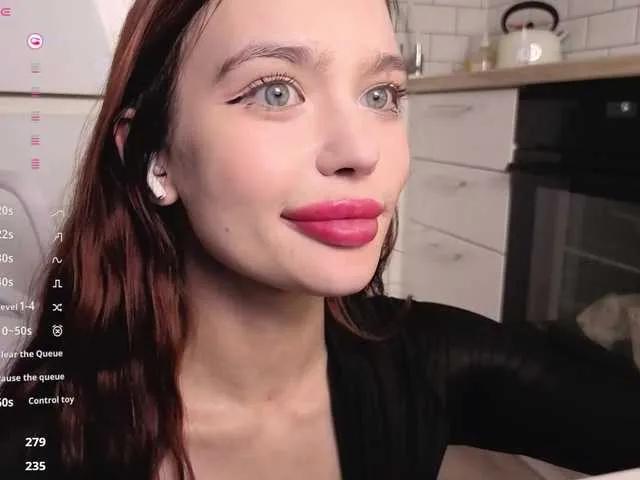 PrettyLilie from BongaCams