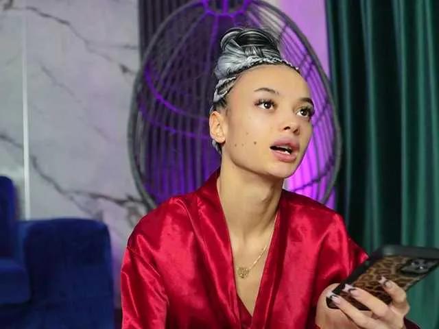 RachelRavee from BongaCams