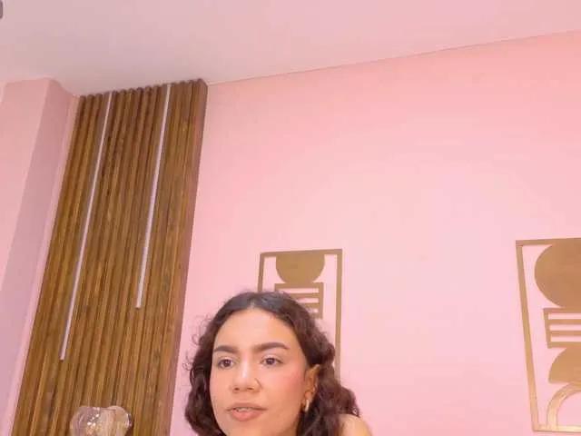 Checkout RubyCollins, she wants to masturbate for you RubyCollins from BongaCams
