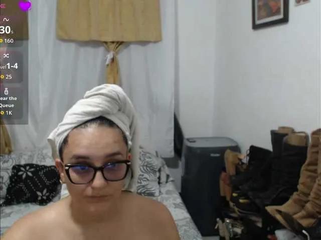 Try Saimajayeb, she wants to masturbate for you saimajayeb from BongaCams
