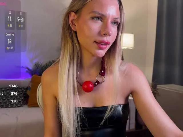 Masturbate to SakuPandora, she wants to masturbate for you SakuPandora from BongaCams