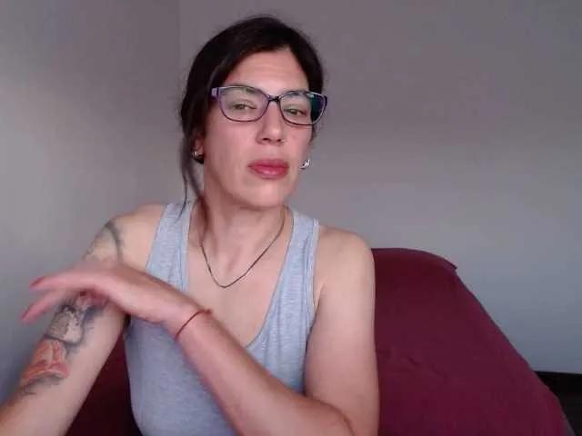 Samaramilf666 from BongaCams