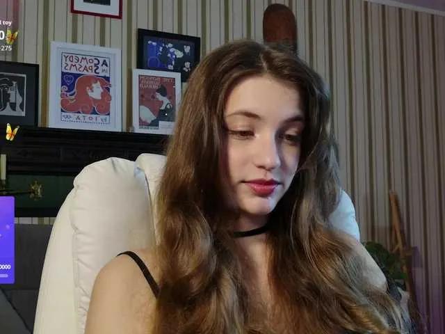 Admire sexy model SarahSupershy SarahSupershy from BongaCams