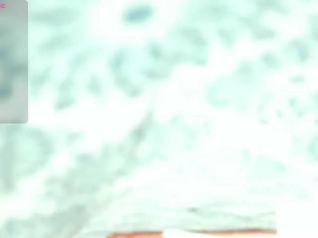 scarlaterose from BongaCams
