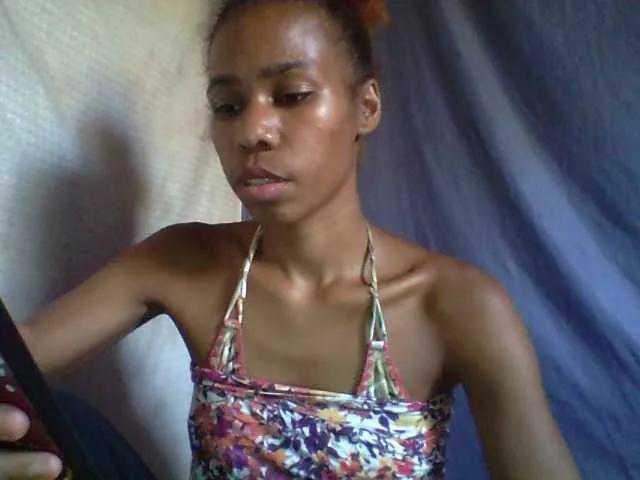 Shayrah from BongaCams