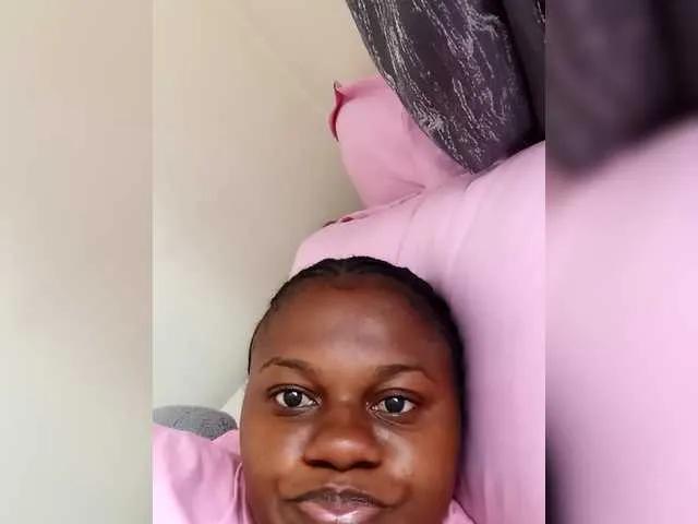 Checkout slutty camwhore Slaytee Slaytee from BongaCams