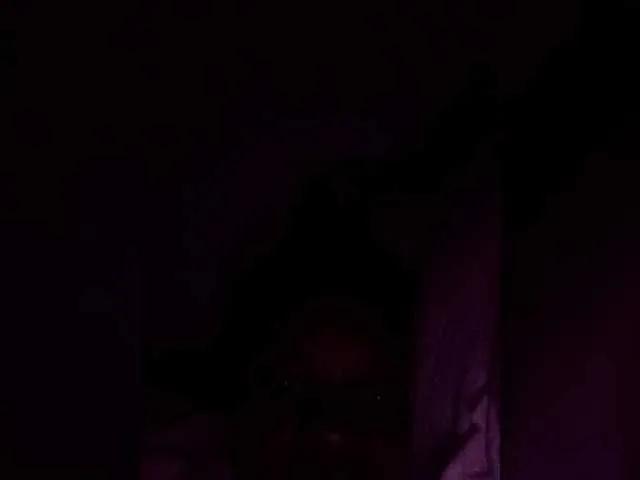 Slaytee from BongaCams