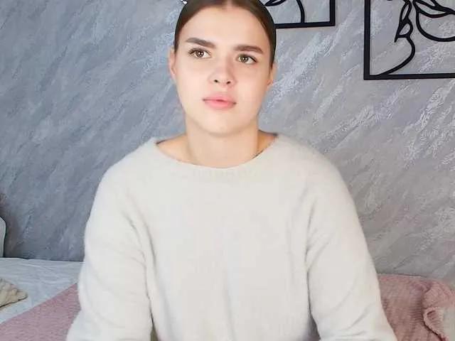 StephaniRoger from BongaCams