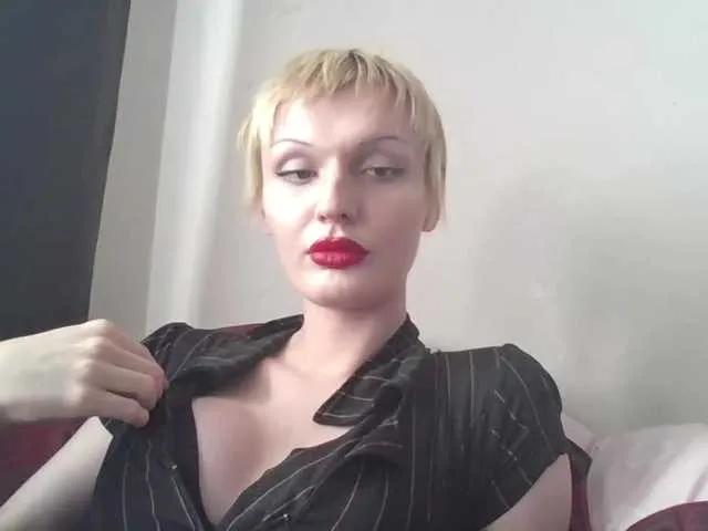 ThaliaWhisper from BongaCams