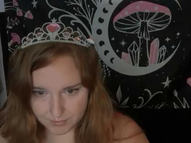 Checkout BongaCams's Thickgingergoddess thickgingergoddess from BongaCams