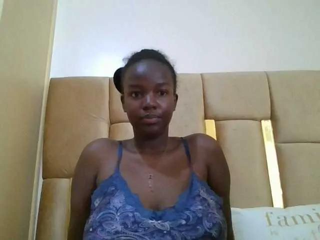 Thicky-sweetface from BongaCams