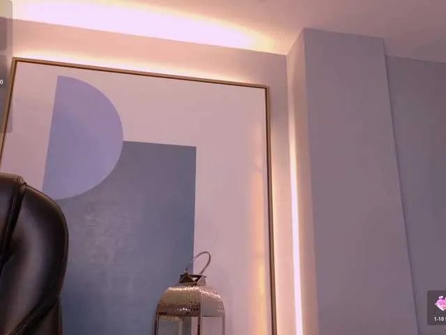 ViolettCastel from BongaCams