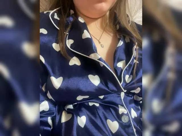 Vsweet99 from BongaCams