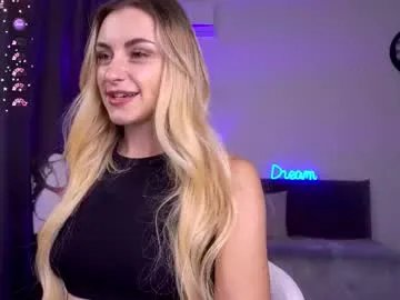 adalin_moore from Chaturbate