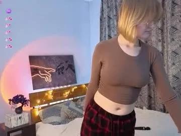 Watch Chaturbate's Adelin_frosty adelin_frosty from Chaturbate