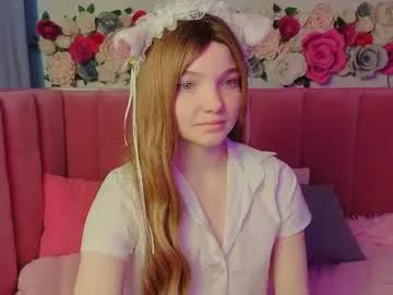 Join cute camwhore Animealica animealica from Chaturbate