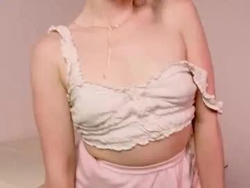 annietinky from Chaturbate