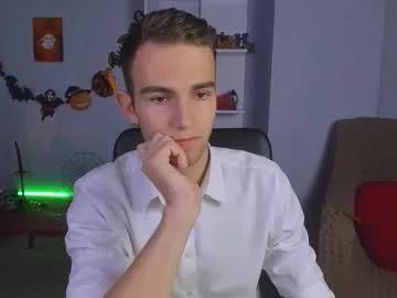 Checkout 19 years old astren_villo from Chaturbate astren_villo from Chaturbate