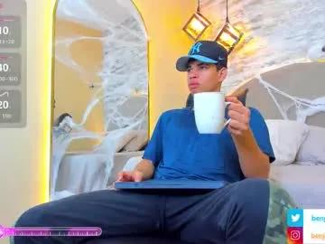Watch Chaturbate's Benjamin_more benjamin_more from Chaturbate