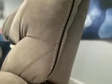 bigcocksuckingslut from Chaturbate