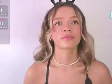 Admire Camilamonroee, she wants to masturbate for you camilamonroee from Chaturbate