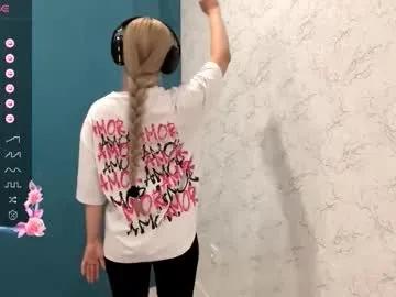 cherry_in_dreams from Chaturbate