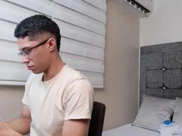 Watch 21 years old chrix_velez from Chaturbate chrix_velez from Chaturbate