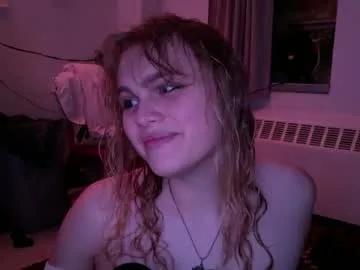 clemie32677 from Chaturbate