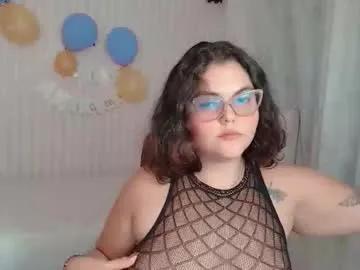daeneryslove_doll from Chaturbate