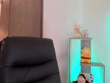 Try Daniellerose_, she wants to masturbate for you daniellerose_ from Chaturbate